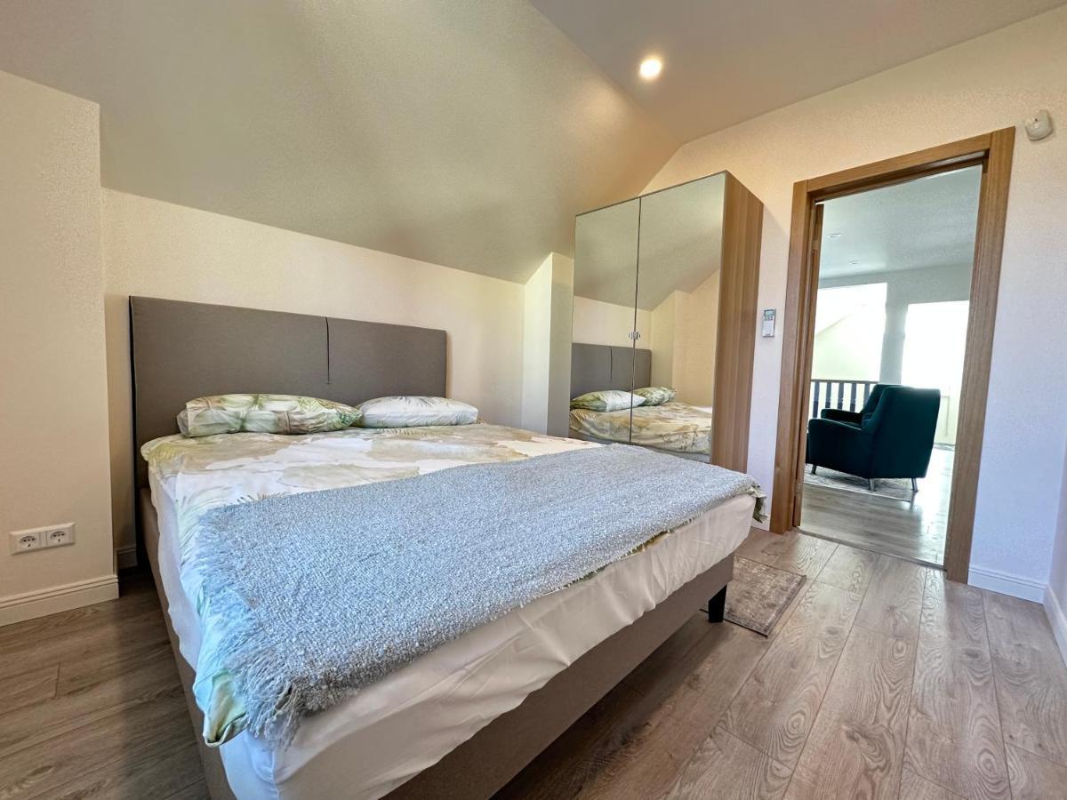 Jurmala Vacation House Ngoại thất bức ảnh